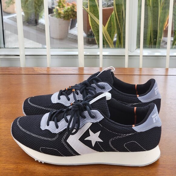 Converse Vince Staples Thunderbolt Ox 163894C Black / Egret / Winter White - Picture 5 of 14